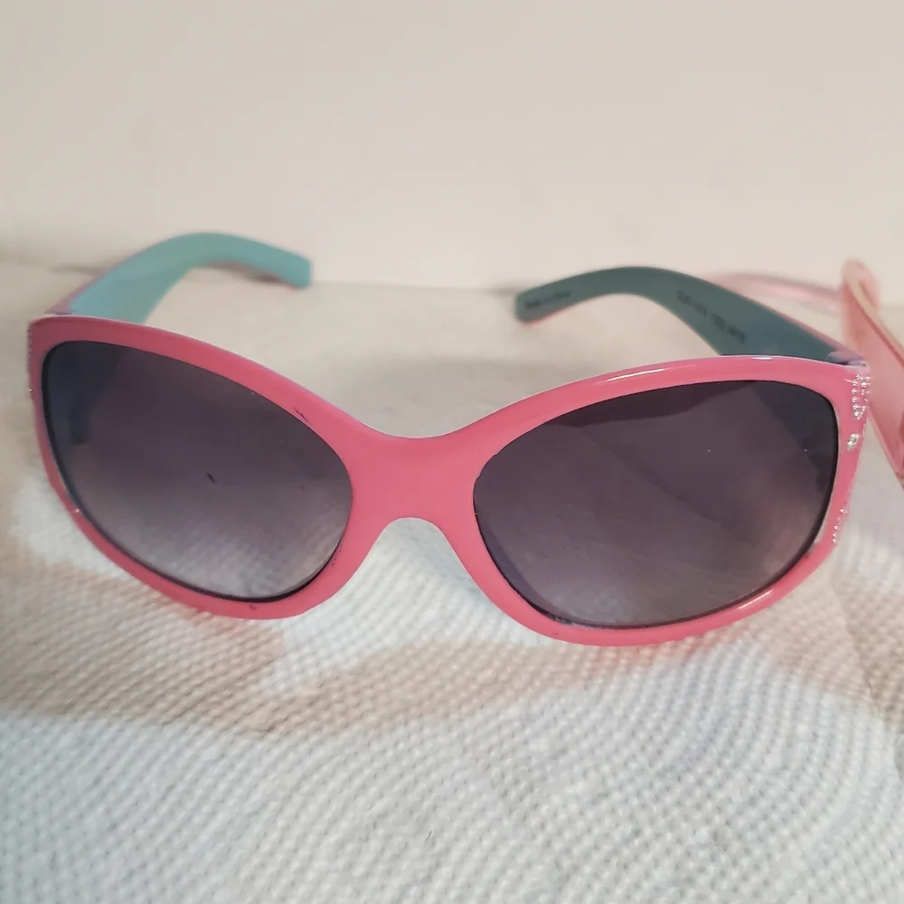 2 pairs Kids Sunglasses Capelli and Disney Princesse Aurora. PINK